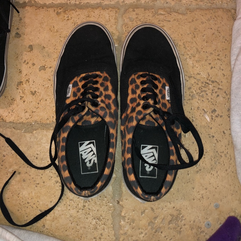 Unique Leopard print Authentic Vans